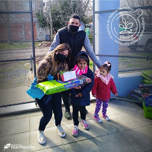 Semana1 Familia con kit